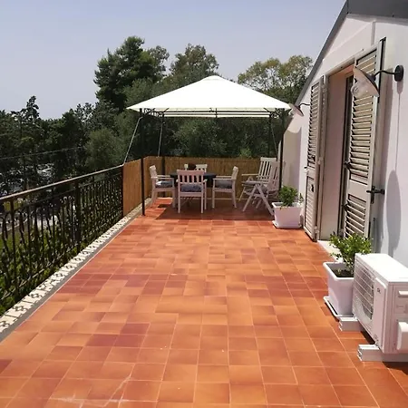 בית נופש Terrazza Al Mare *